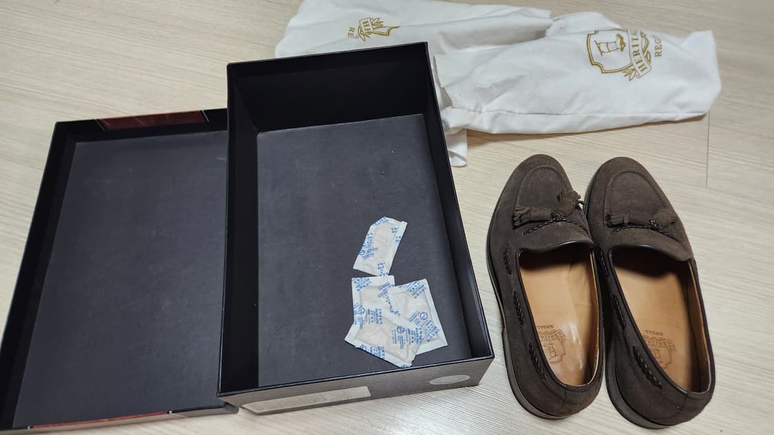 헤리티지리갈 스웨이드 태슬 로퍼 255 상품이미지3