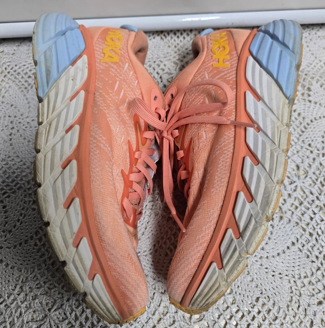 호카 런닝화 240 상품이미지3