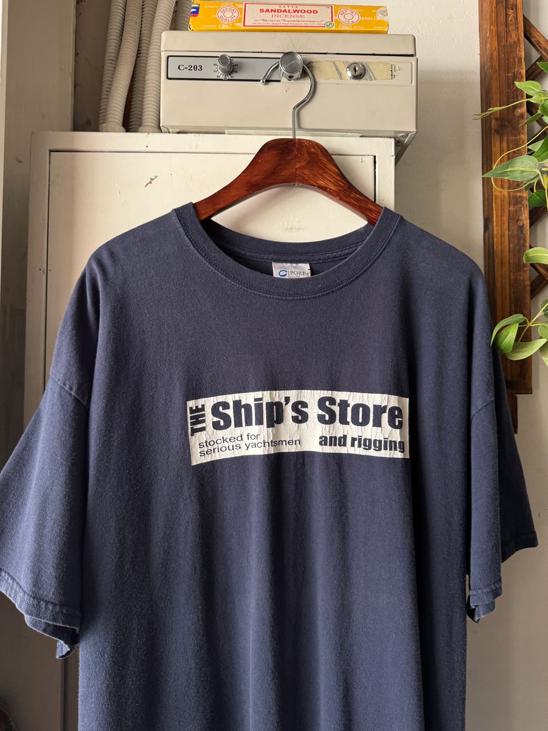 [2XL]USA 빈티지 Ship's Store 크랙 프린팅 티셔츠 상품이미지4