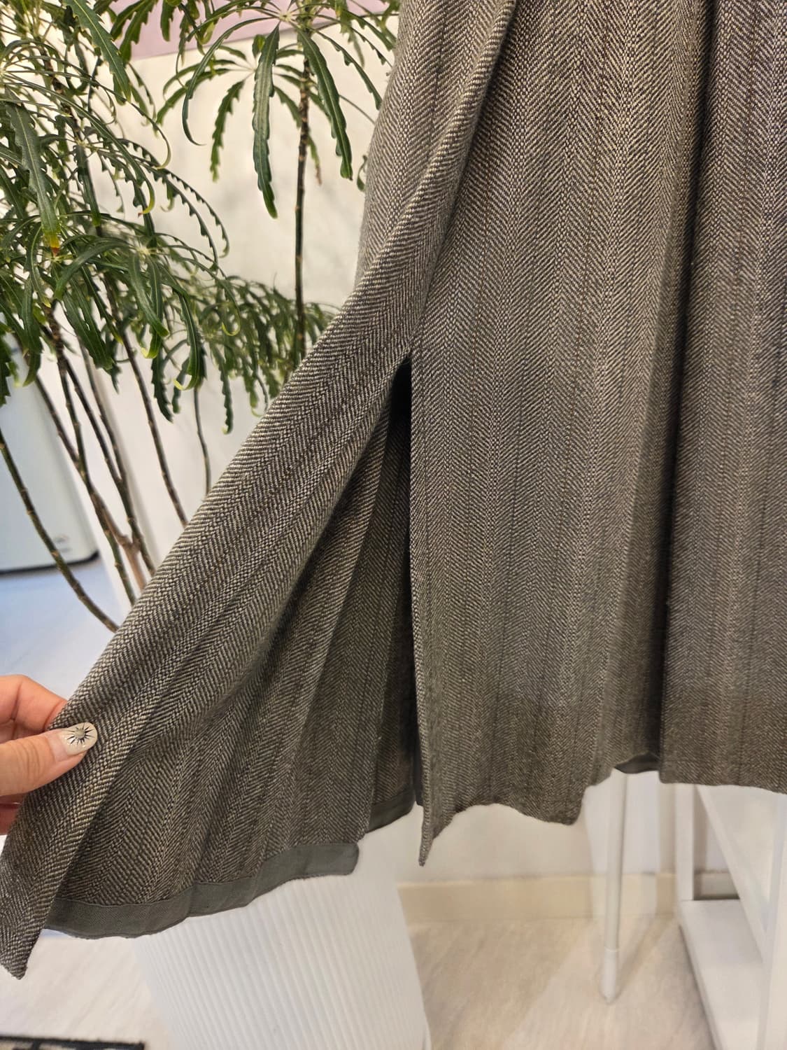 타임 울블랜딩 헤링본 주름 스커트 상품이미지4