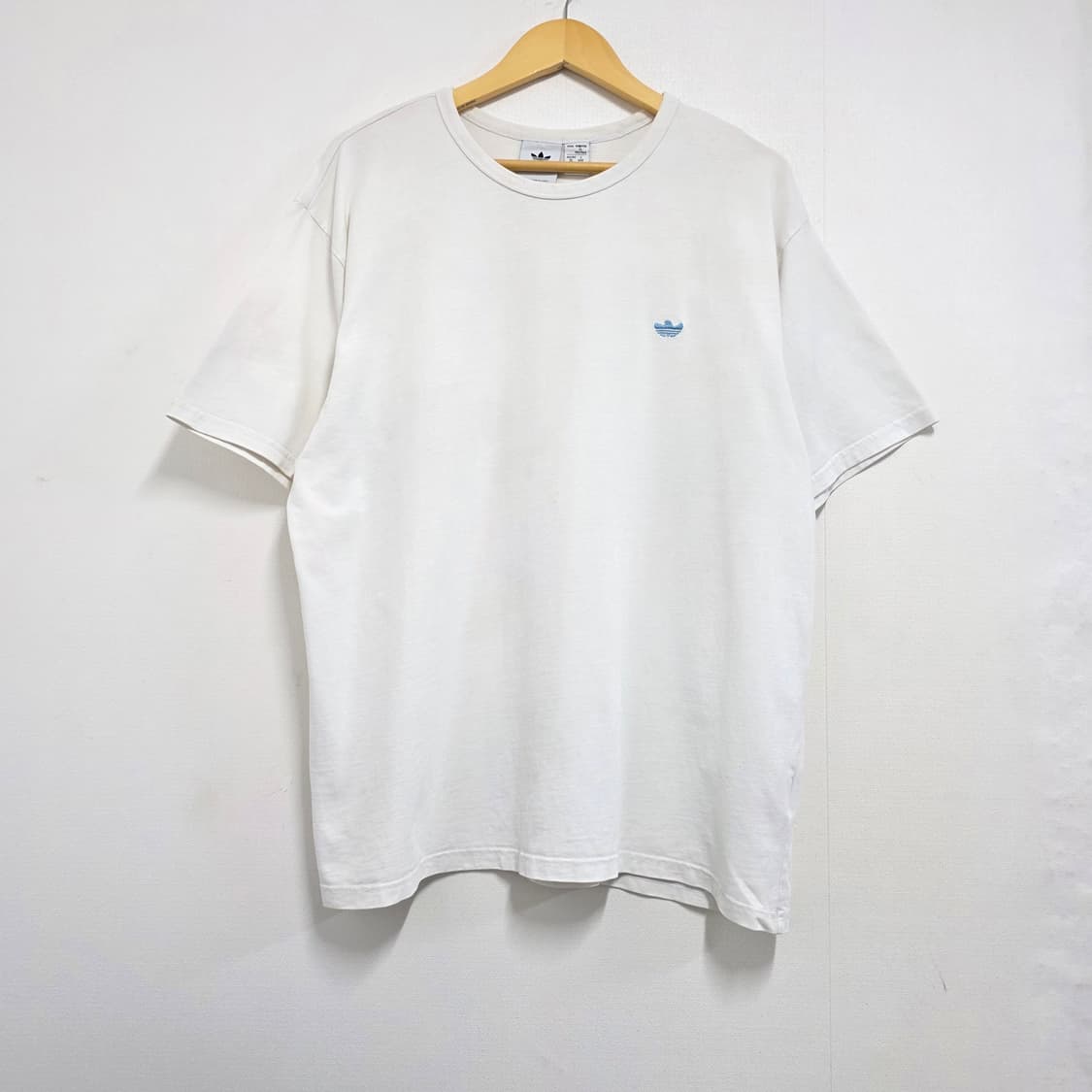 XL 아디다스 마크곤잘레스 콜라보 반팔티셔츠 화이트 상품이미지1