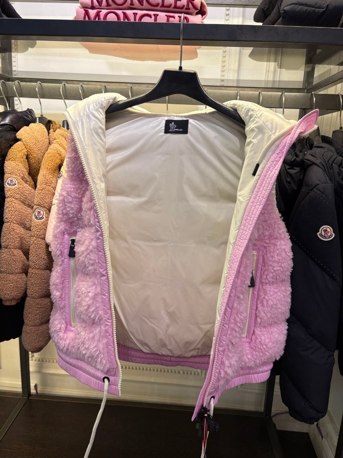 몽클레어 그레노블 테디 구스다운 패팅 베스트 상품이미지4