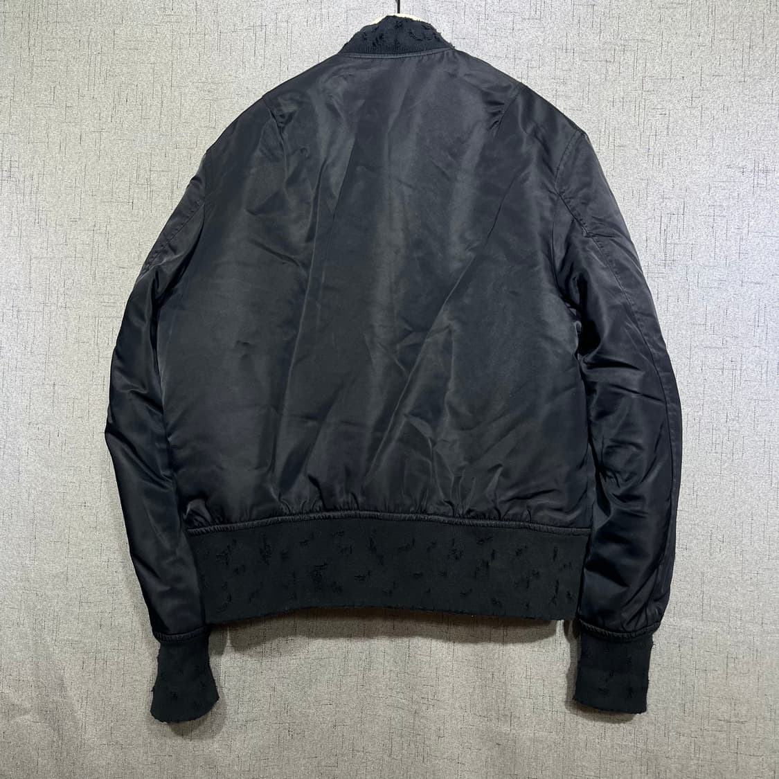 이로(IRO) SIGVALD 시그발드 항공점퍼 블랙 FREE 상품이미지4