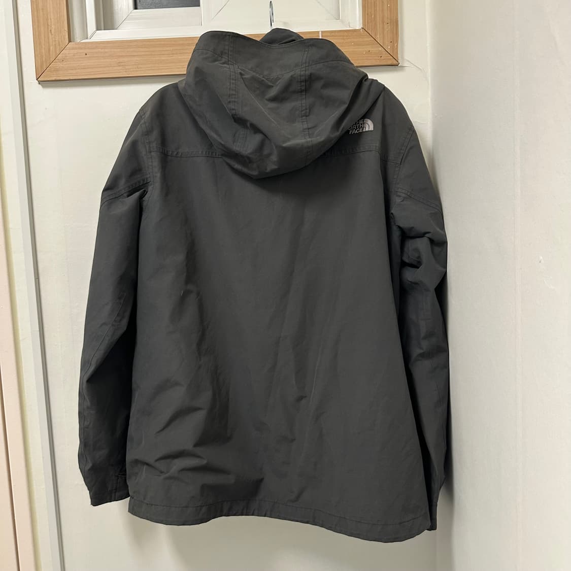 노스페이스 드라이벤트 DRY VENT 바람막이 딥카키 상품이미지2