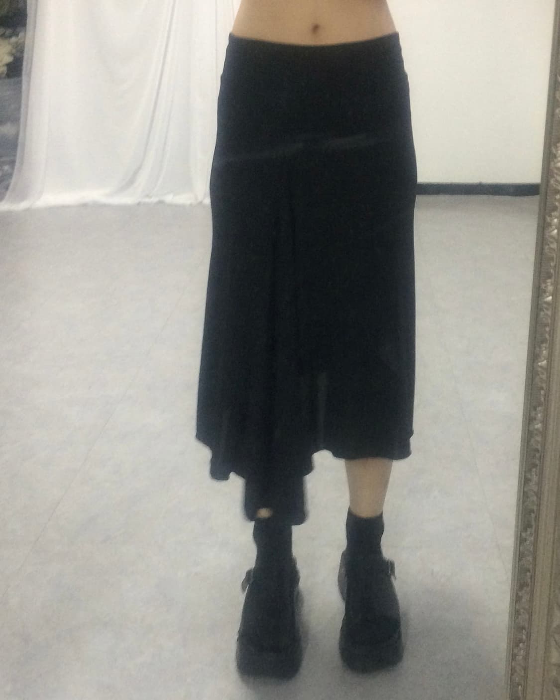 Benetton Drape point midi skirt 상품이미지1