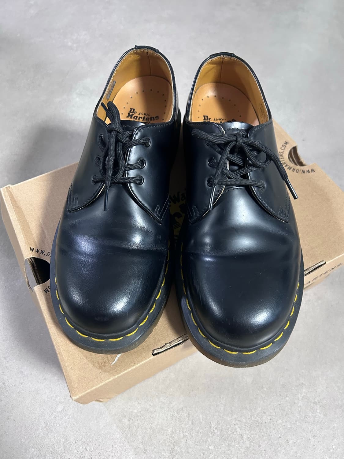 닥터마틴 1461 블랙 스무스 uk6 (240) 상품이미지1