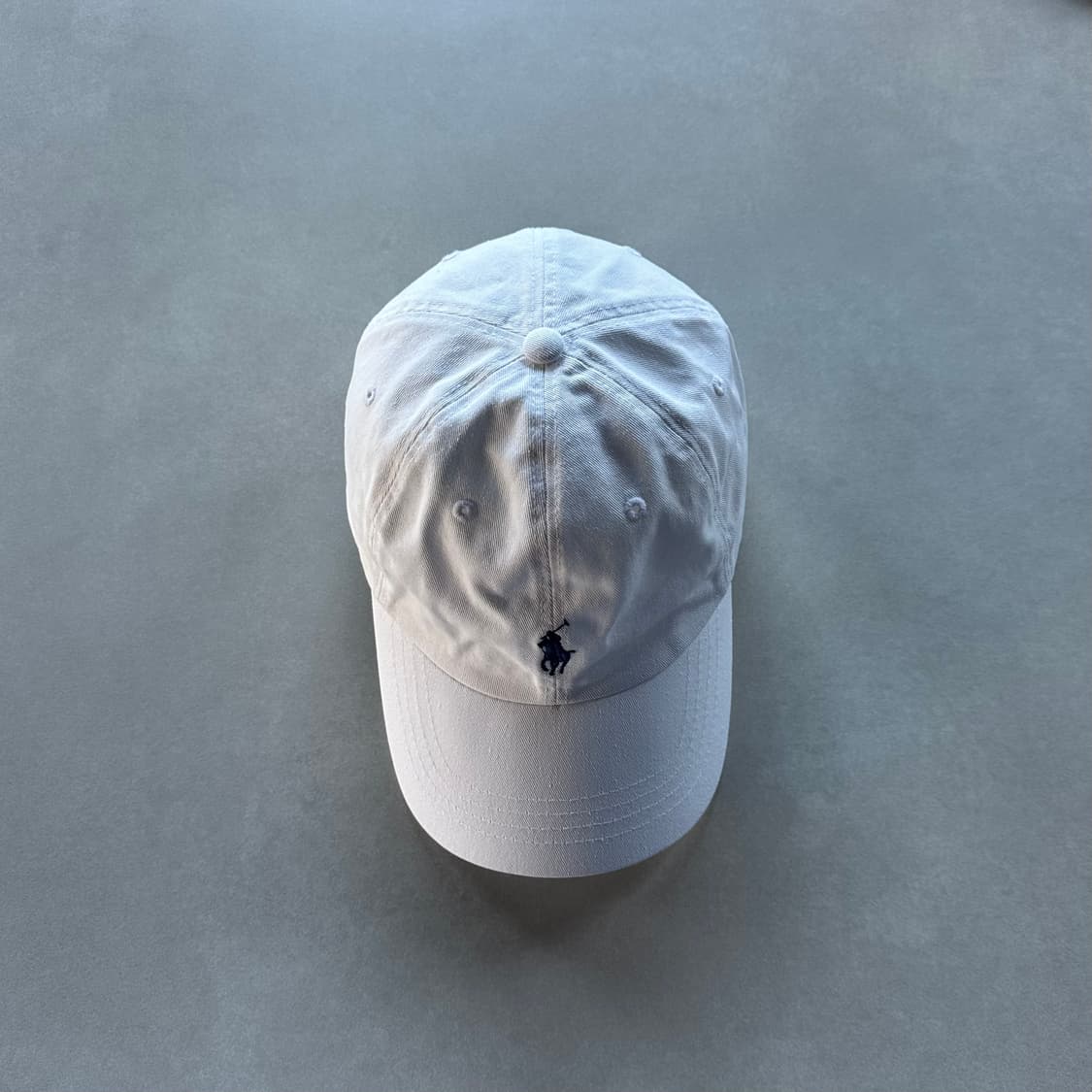 폴로 랄프로렌 화이트 치노 볼캡 모자 상품이미지2