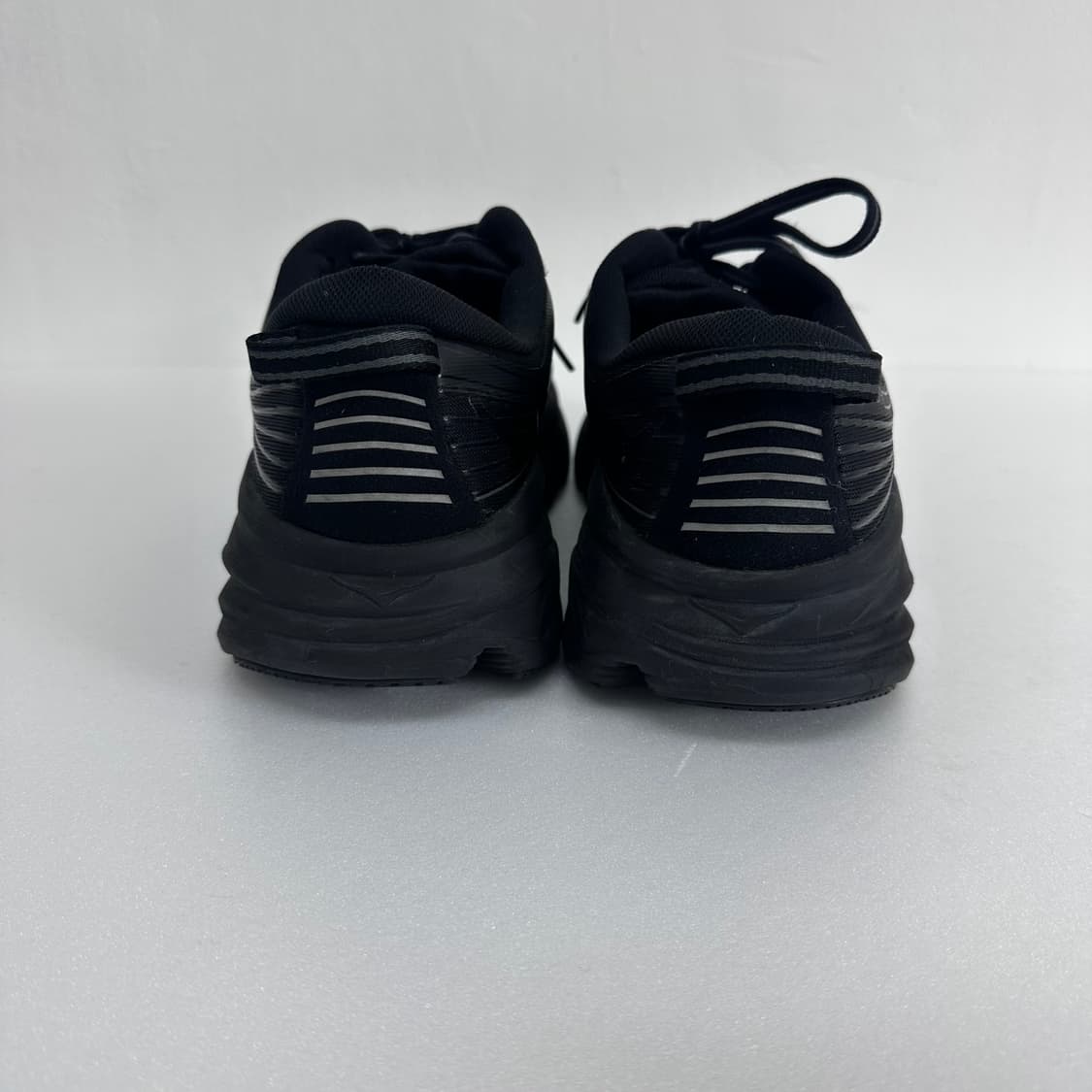 HOKA 호카 본디 7 와이드 블랙 러닝화 270사이즈 상품이미지4