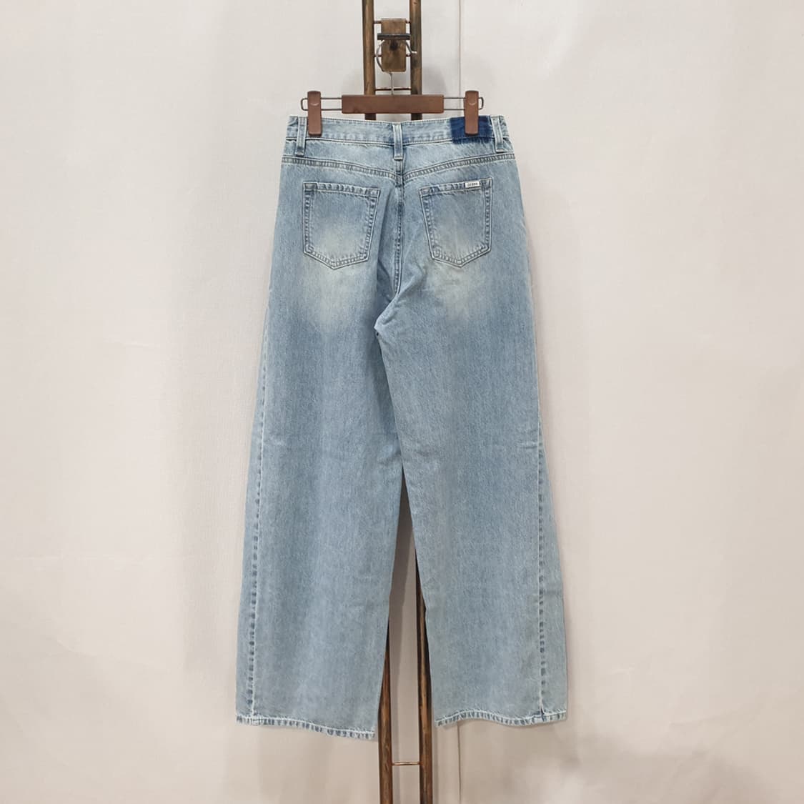 게스 LBL톤 사이드 핀턱 와이드 팬츠(26) 상품이미지3