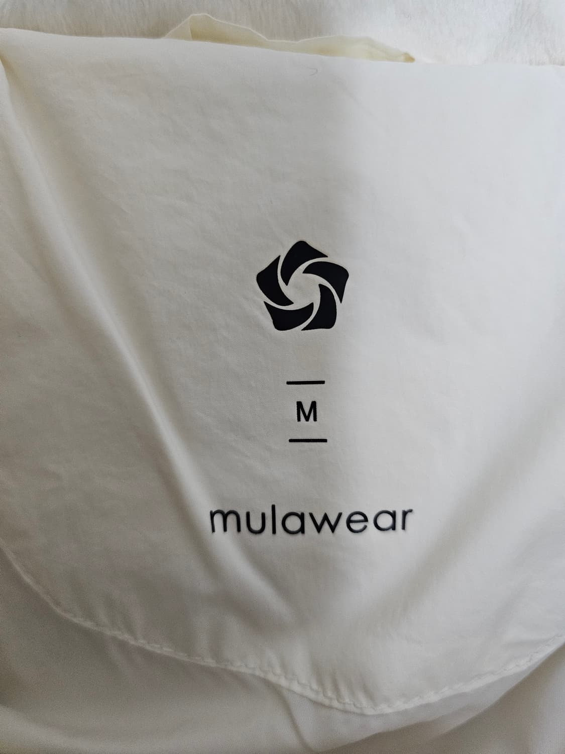 뮬라웨어 여성 덕다운 푸퍼패딩 M 상품이미지3