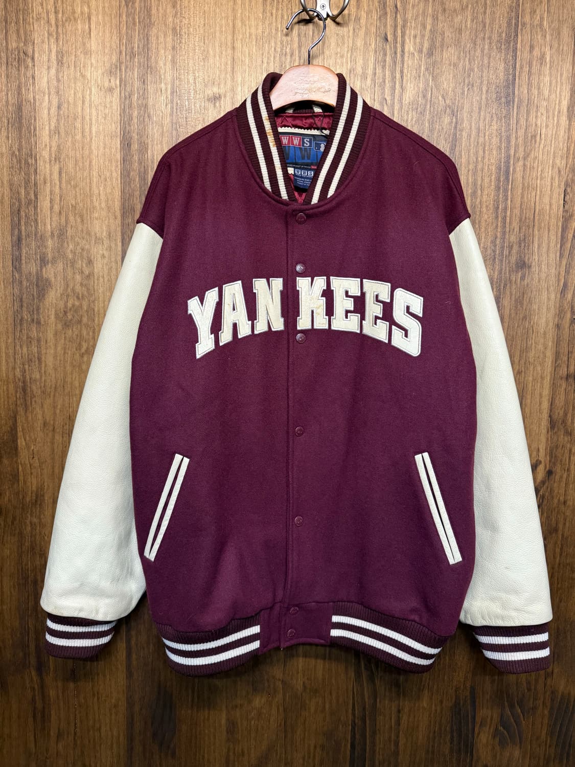 MLB Burgundy Barcity Jacket 상품이미지2