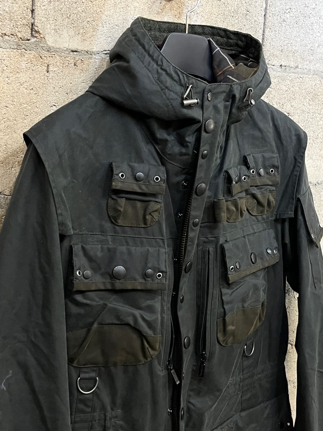 바버 x 토키토 밀리터리 왁스 자켓 상품이미지3