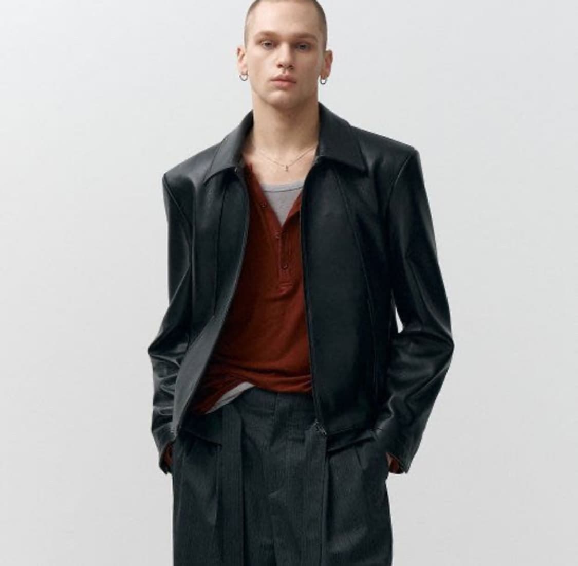 구매) 노이어 고트 슈렁큰 레더 자켓 50 블랙 상품이미지1