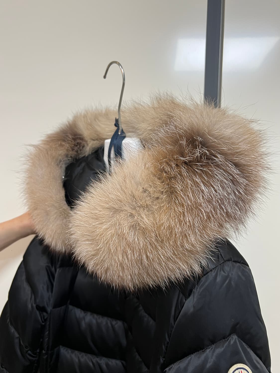 몽클레어 리어지 롱 다운 패딩 블랙베이지 1사이즈 상품이미지6