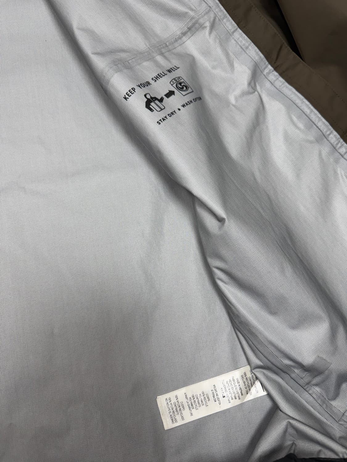 파타고니아 토렌쉘 다크월넛 M 사이즈  상태 9.8/10  이 색상은 전 상품이미지5