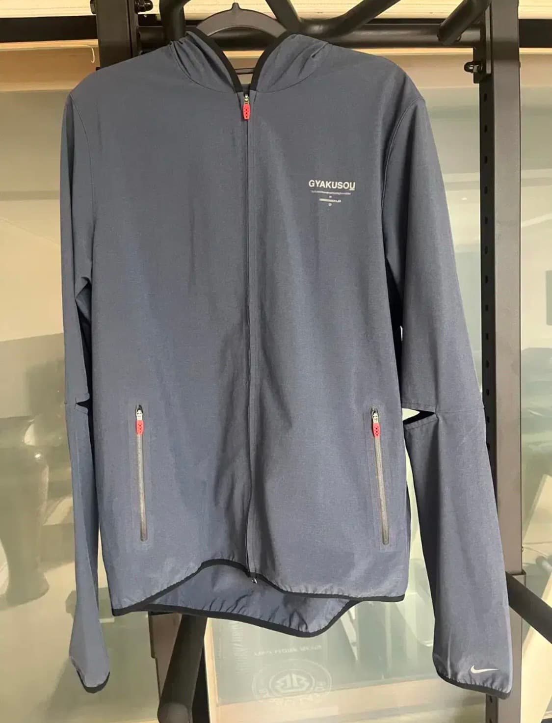 갸쿠소우 바람막이 m사이즈 상품이미지1