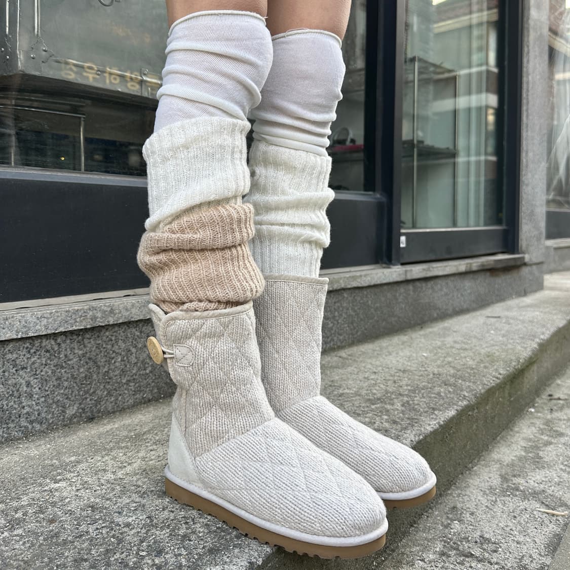 00s 니트 숏 어그 부츠 상품이미지1