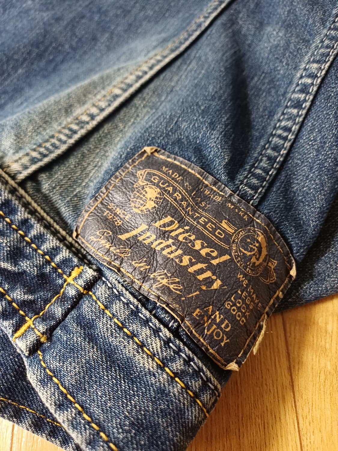 디젤 빈티지 워싱 데님 트러커 자켓 상품이미지6