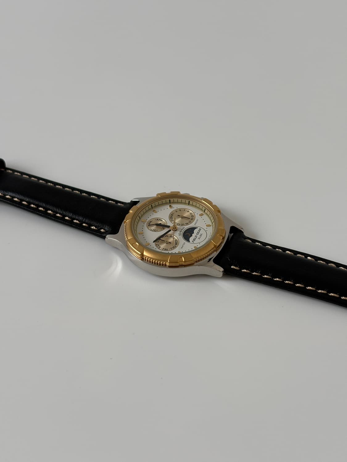 ALBA -1980s Moon Phase Gold Bezel Quartz 상품이미지6