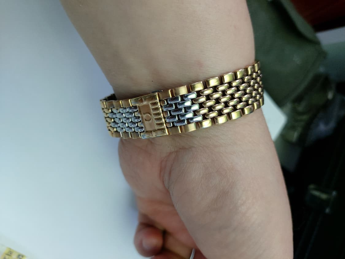 클래식한 디자인의 오메가 드빌 남성용 시계 상품이미지5