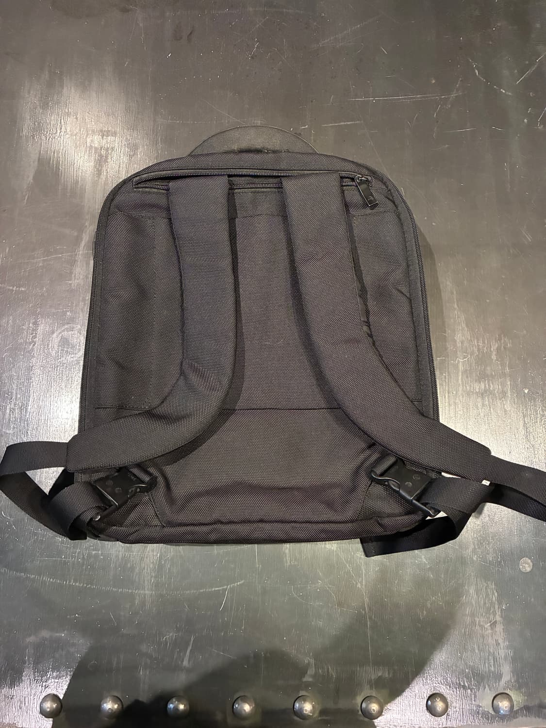 만다리나 덕 백팩 블랙 상품이미지4