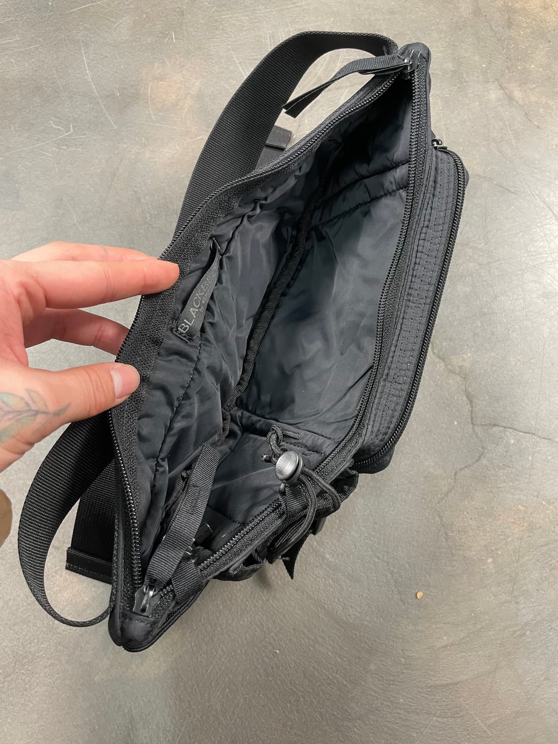 헤드 포터 X 블랙 뷰티 웨이스트백 상품이미지5