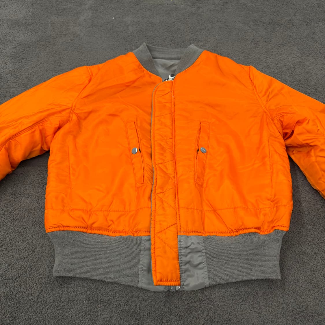 [ 정품/M ] 알파인더스트리 플라이트 ma-1 리버시블 항공점퍼 상품이미지3