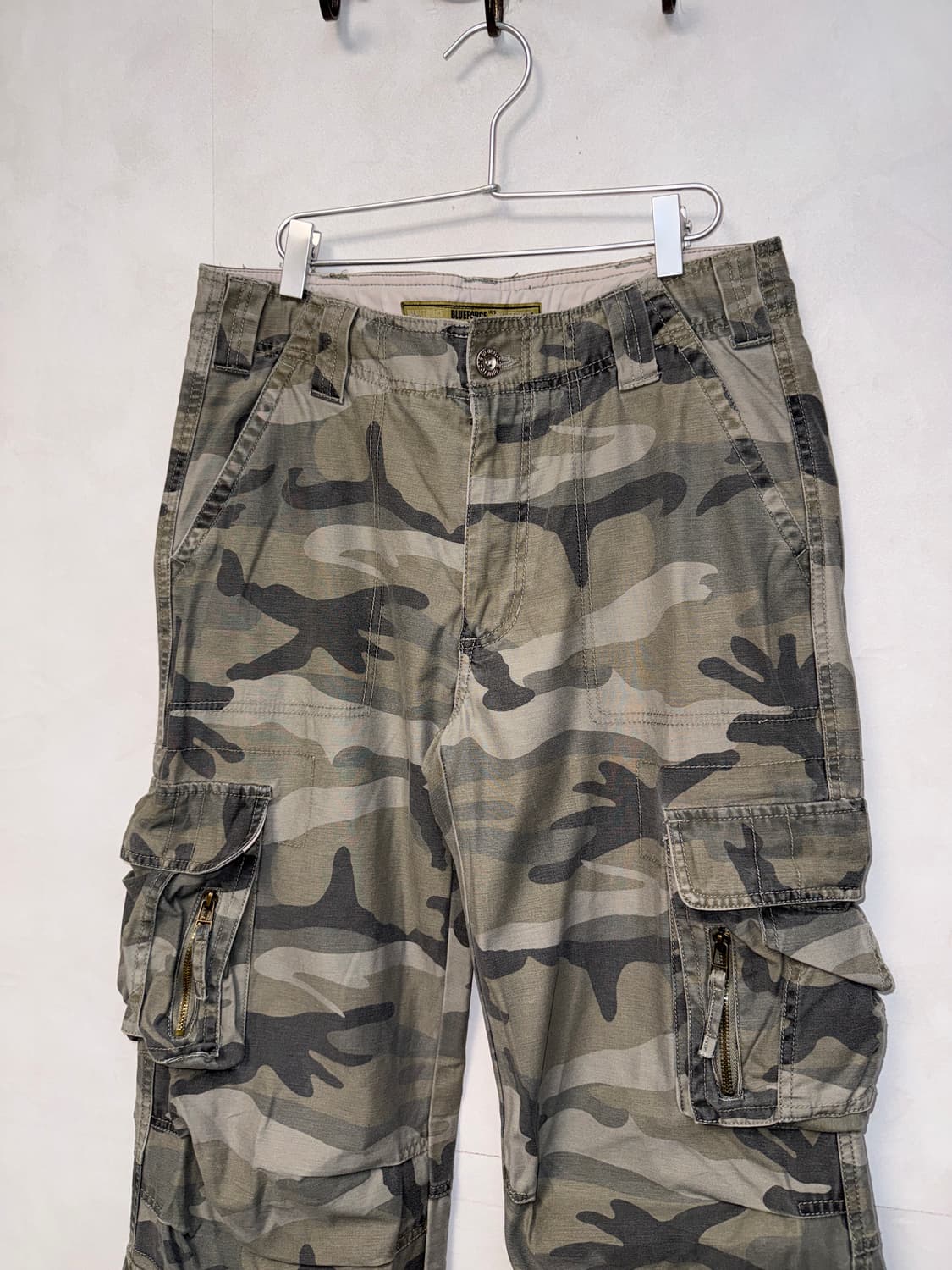 Ash khaki camouflage multi pocket 카고팬츠  상품이미지2