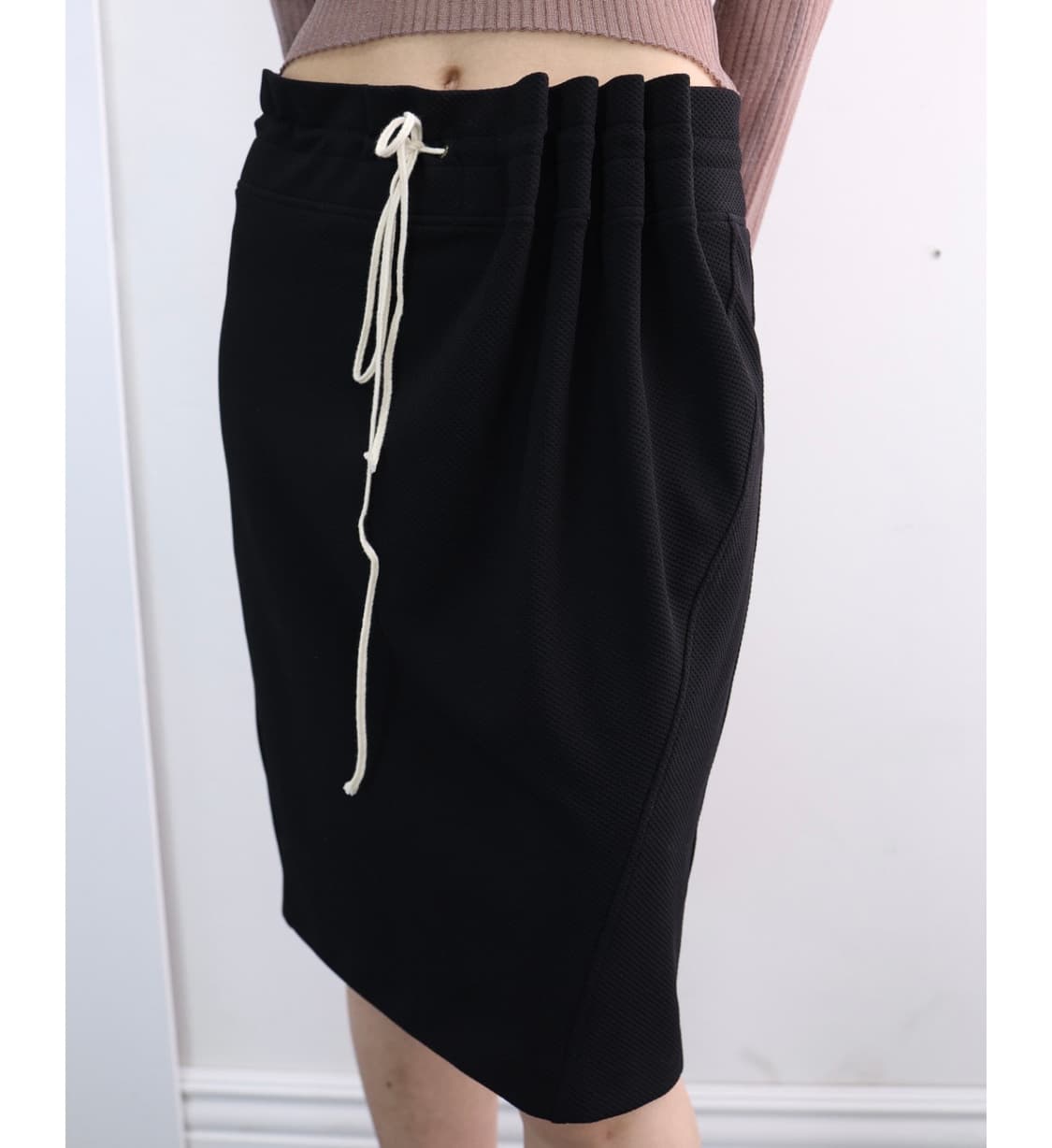 울리카상투스 CURTAIN MIDI SKIRT  상품이미지1