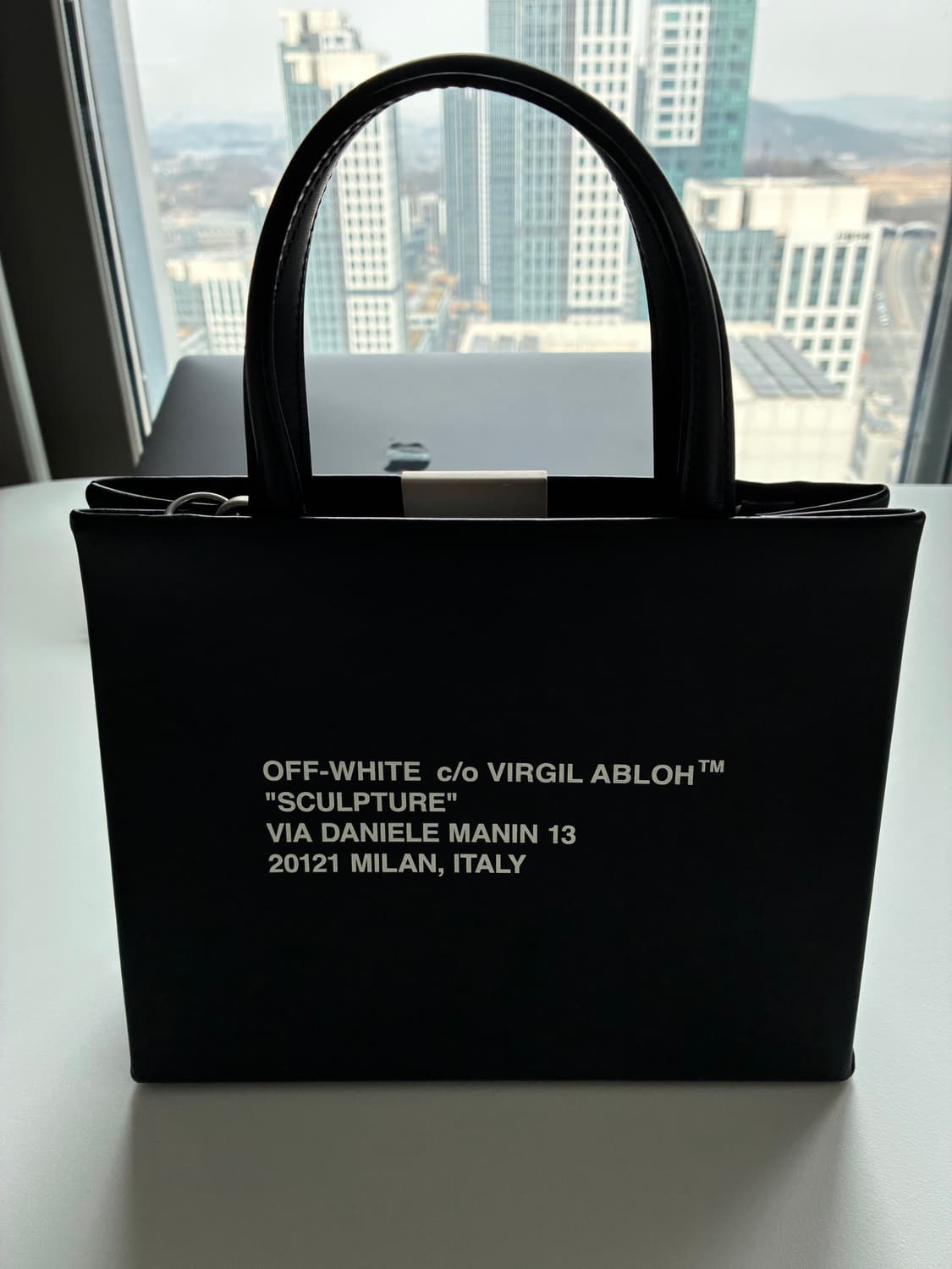 오프화이트 미니 박스백 상품이미지2