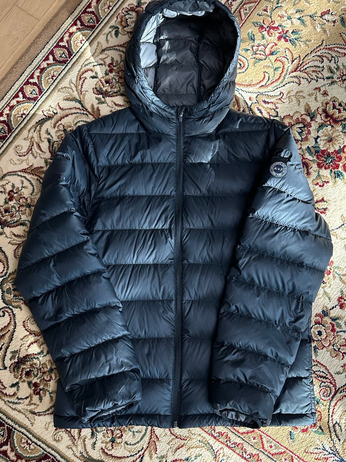 아베크롬비 경량패딩 블랙 상품이미지1