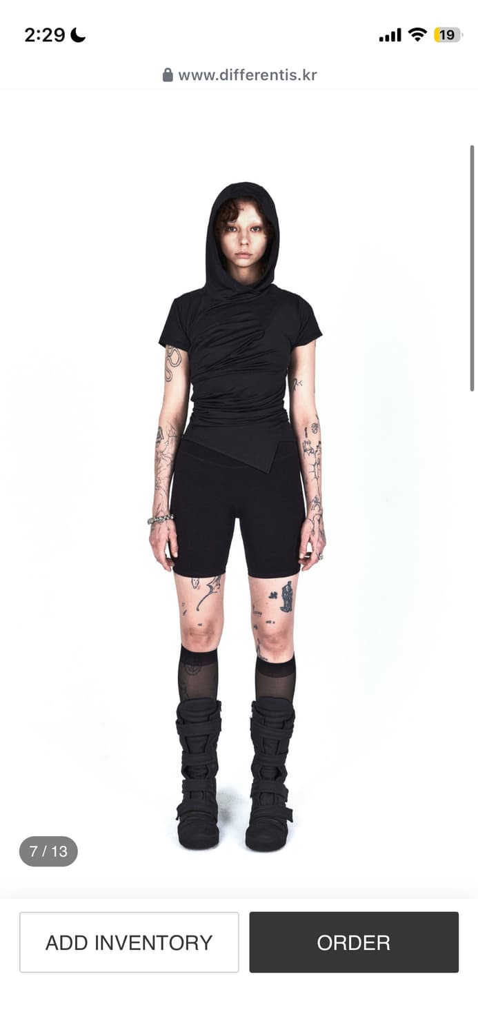 디퍼런티스 드레이프 후드 반팔 블랙  상품이미지1