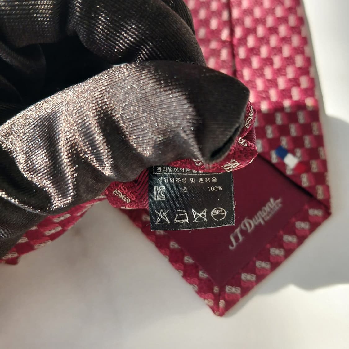 에스.티. 듀퐁 실크 레드 로고 패턴 넥타이 8cm A+등급 E824
 상품이미지10
