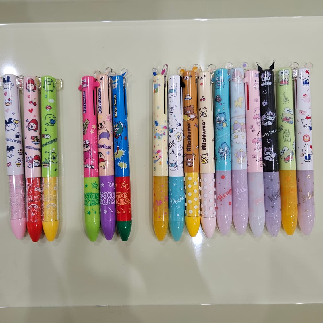 (새상품)다마고치 짱구 키티 우사하나 리락쿠마 한교동 케로피 등등 2색펜 상품이미지1