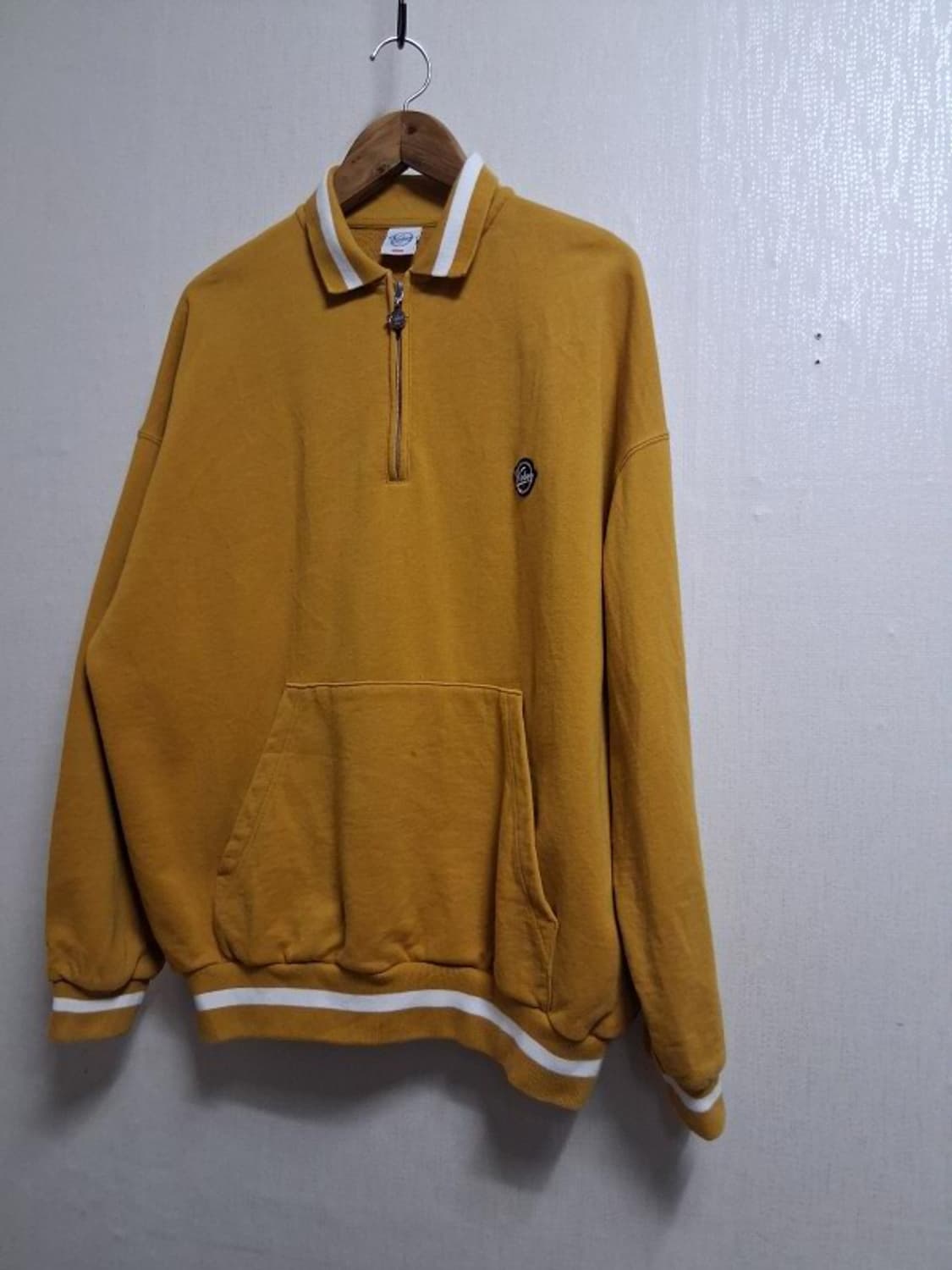 일본빈티지 수입 케보즈 면투맨 반집업카라 110크기 오버핏
원산지 중국
 상품이미지1