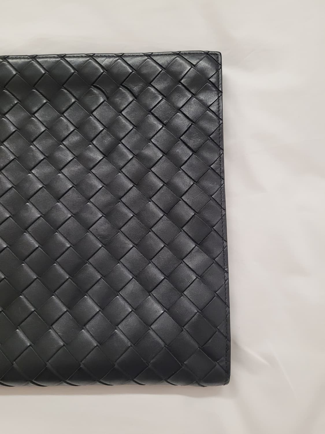 보테가베네타 인트레치아토 하프 지퍼 투톤 클러치 상품이미지5