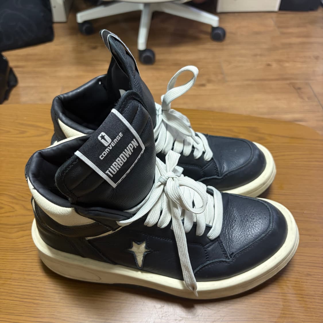 컨버스 x 릭오웬스 다크쉐도우 터보웨폰 285 상품이미지3