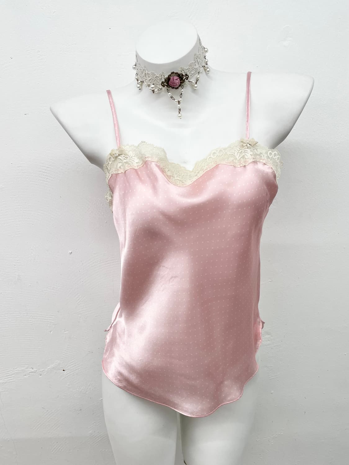 히메갸루 핑크 도트 레이스 슬립 상품이미지1