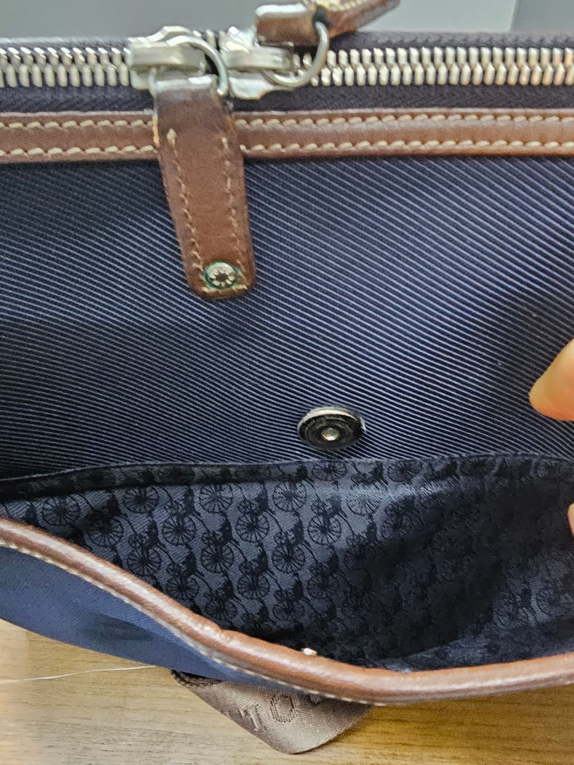 빈폴 남성 체크 크로스백 서류가방 상품이미지8