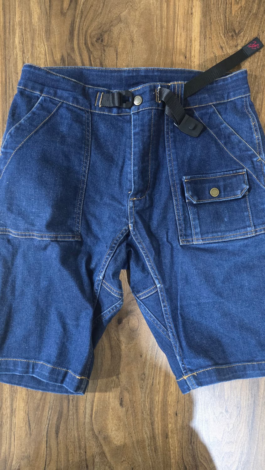 GRAMICCI 그라미치 부쉬 숏팬츠 반바지 상품이미지1