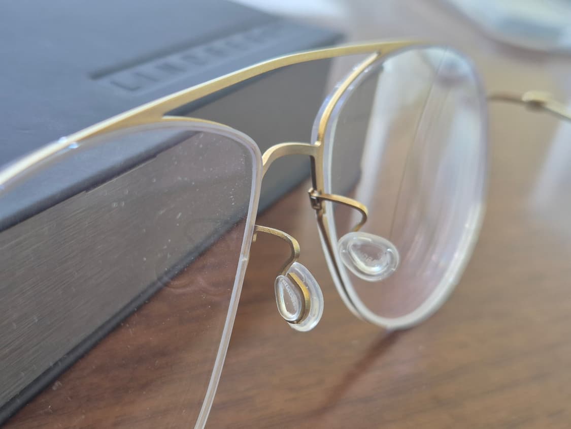 린드버그 씬타늄 5507 골드 투브릿지 안경테 상품이미지5