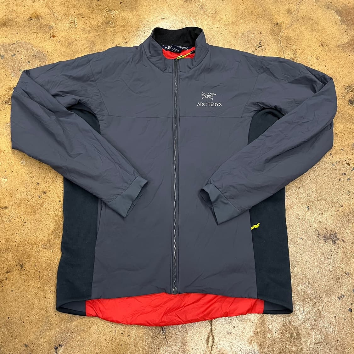 [정품/M] 아크테릭스 그레이 바람막이 집업 자켓 b14 상품이미지2