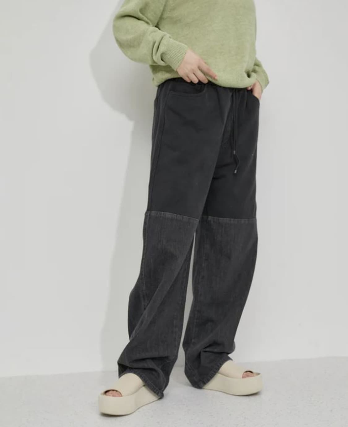 아모멘토 드로우 스트링 데님팬츠 블랙 상품이미지3