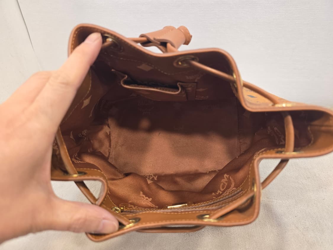 MCM 비세토스 복주머니 버킷백 크로스백 가방 상품이미지9