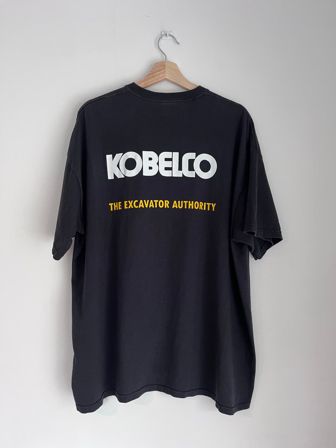 built like no other 90s  t-shirt 상품이미지6