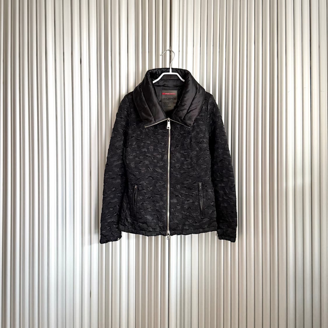 Prada padded Jacket 상품이미지1