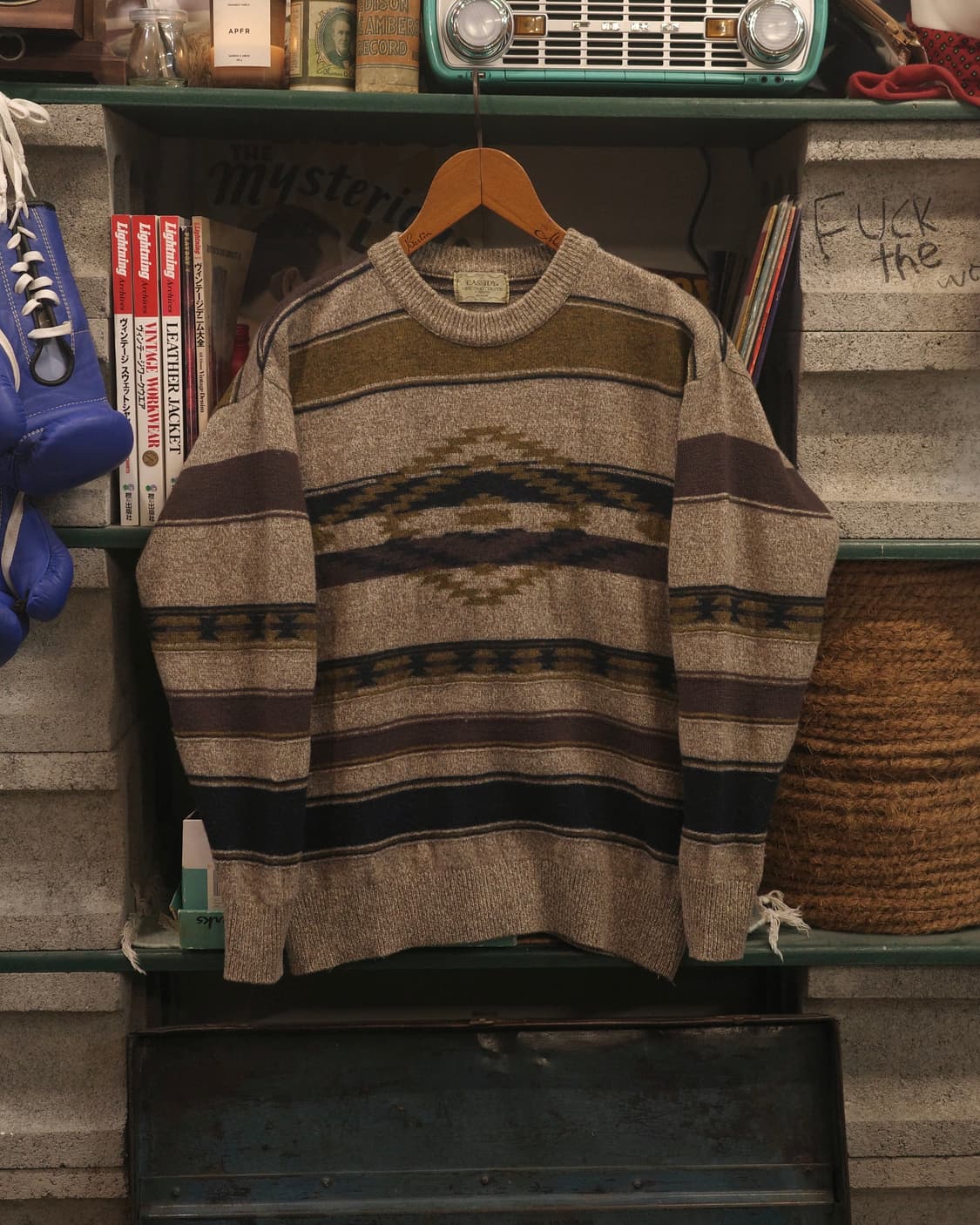 빈티지 나바호 패턴 니트 상품이미지1