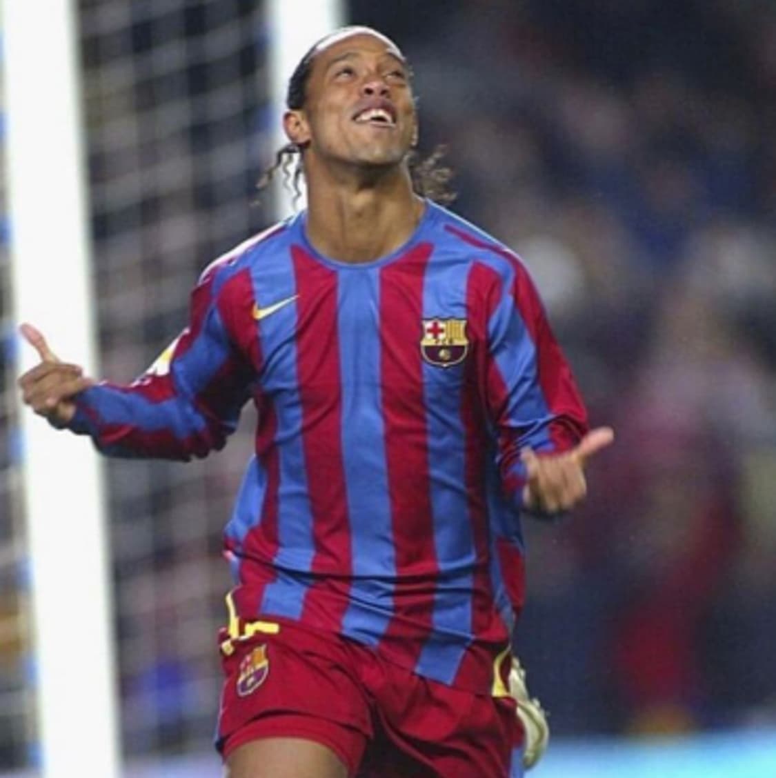 05-06 바르셀로나 홈 No.11 호나우지뉴 상품이미지10