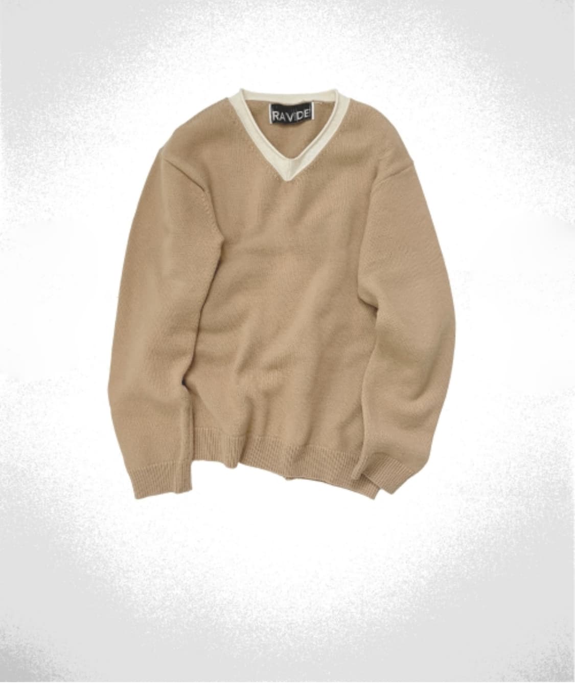 라비드 울 브이넥 레이어드 니트 베이지 (누가영님착용) 상품이미지2