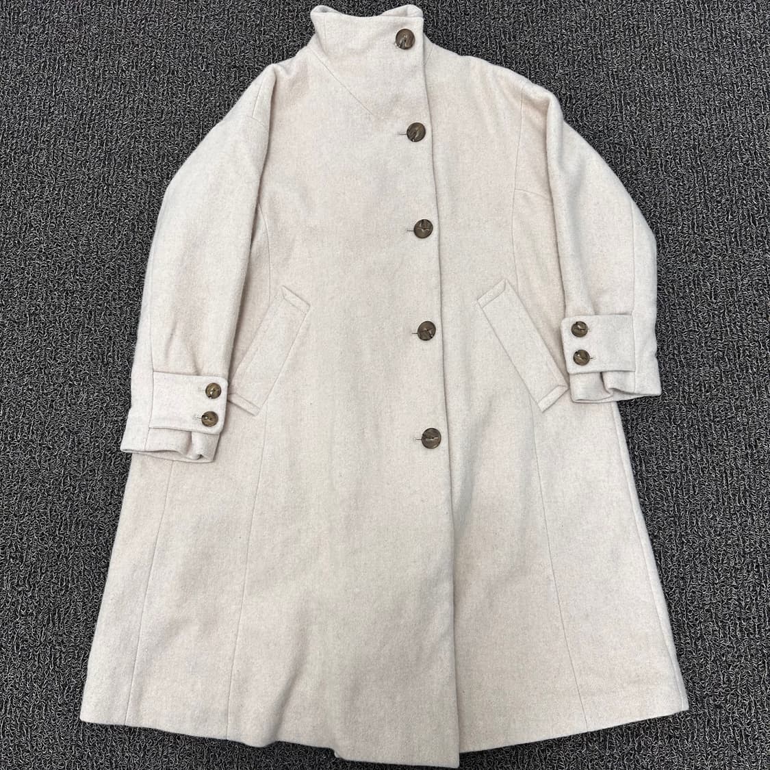 써스데이아일랜드 여성 울 롱코트 S 상품이미지1